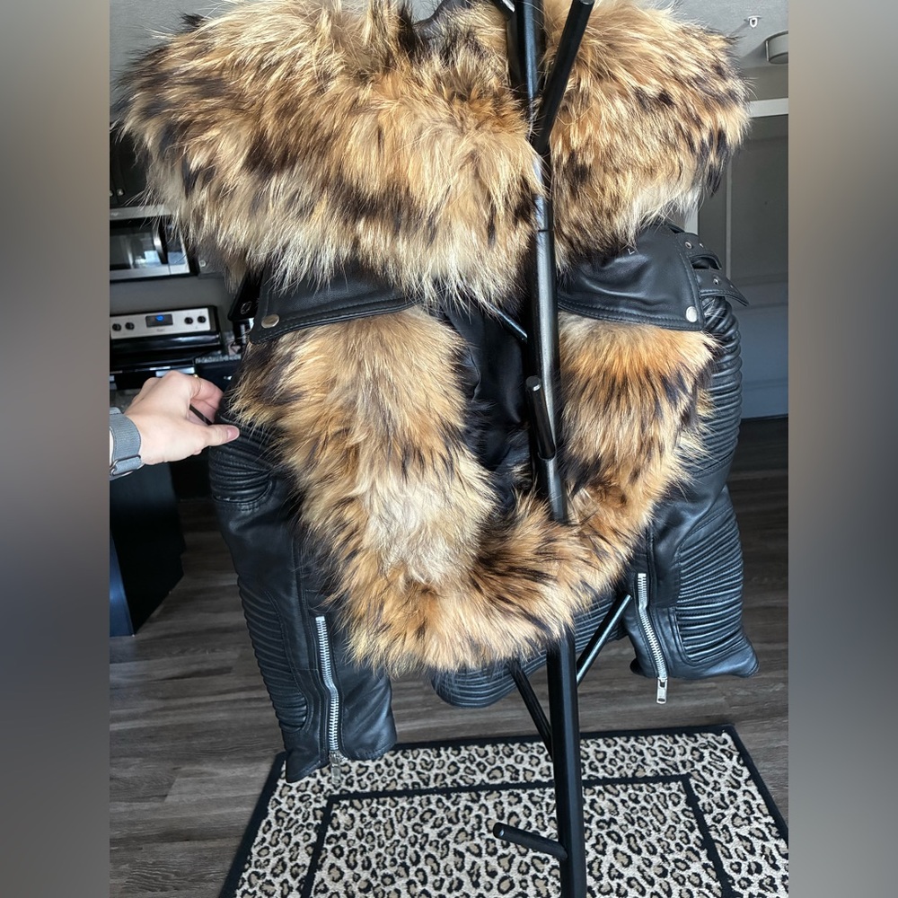 REAL leather and fur Alen Cooper jacket. Removable hood. Silver hardware. - Picture 8 of 12